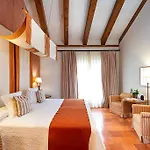 Hospederia De Santo Domingo Hotel 4*