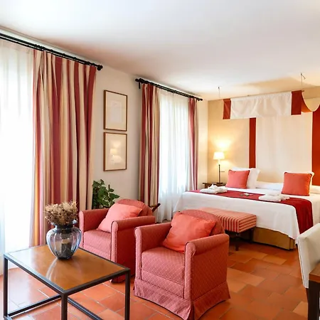فندق Hospederia De Santo Domingo بيذراثا