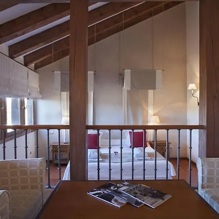 Ξενοδοχείο Hospederia De Santo Domingo 4*